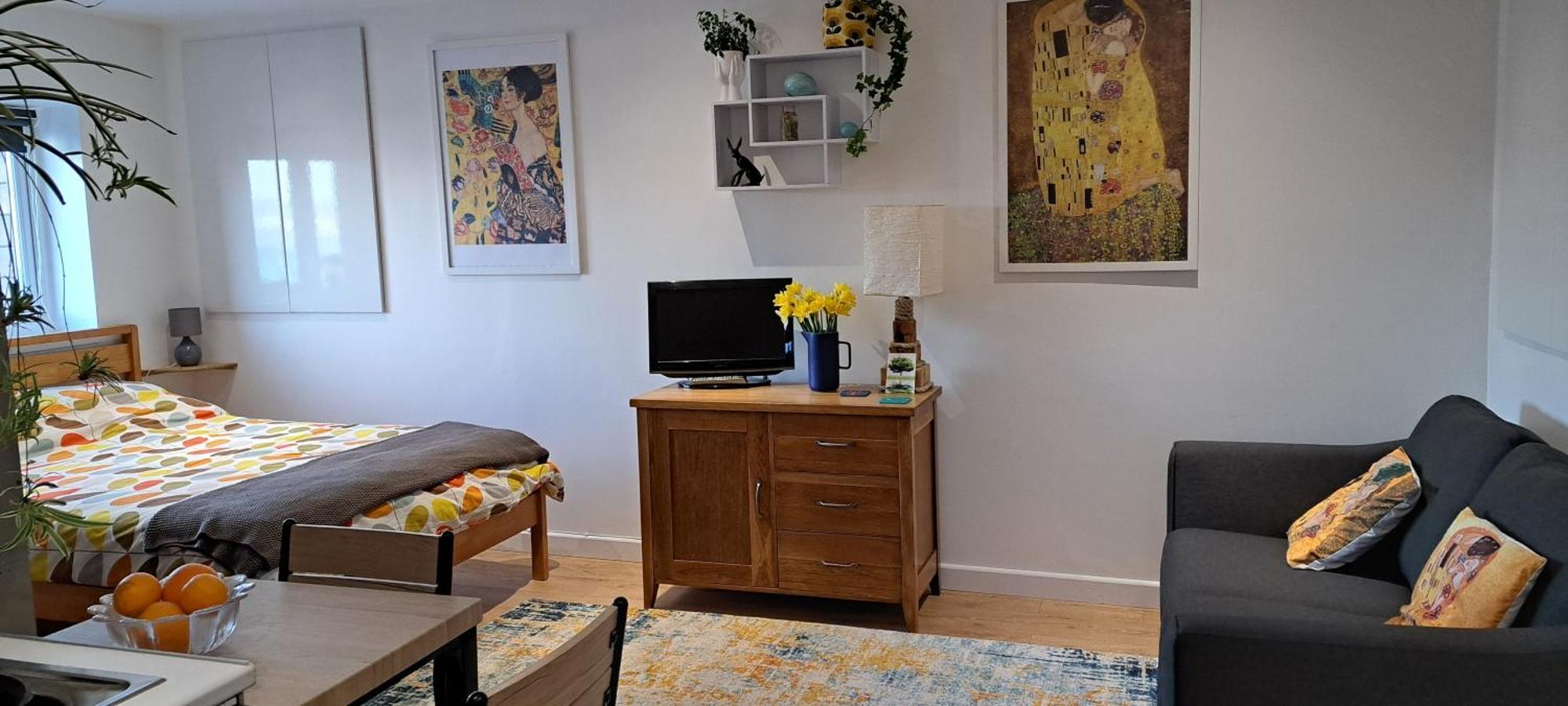 Modern Studio Apartment With Outstanding Views, Sleeps 2 Newlyn Esterno foto