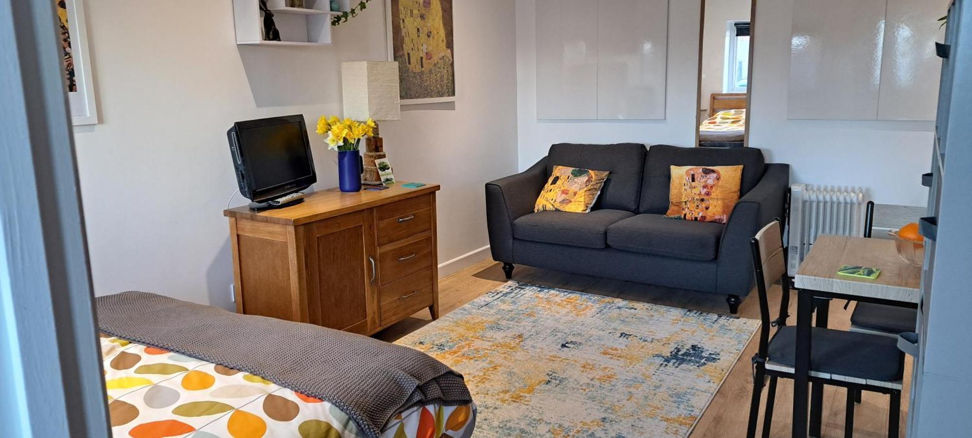 Modern Studio Apartment With Outstanding Views, Sleeps 2 Newlyn Esterno foto